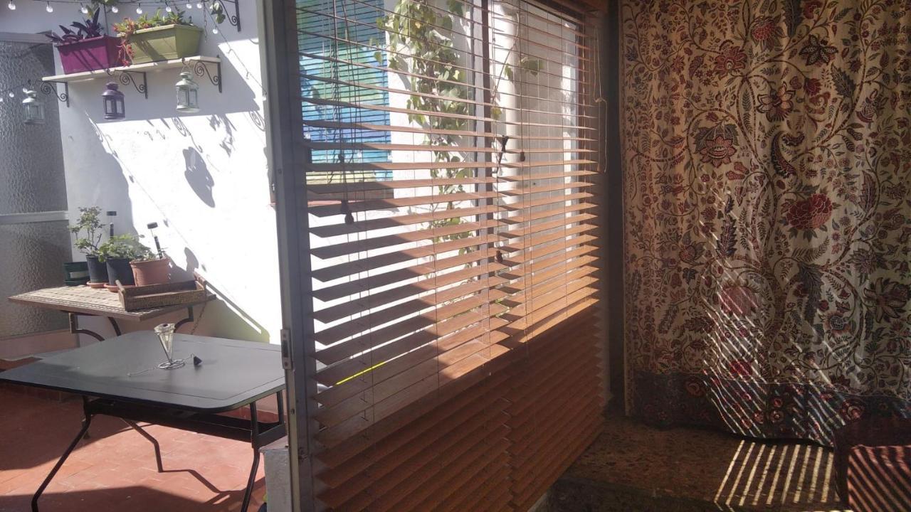 Naturalia: La Casita Con Patio Касерес Екстер'єр фото